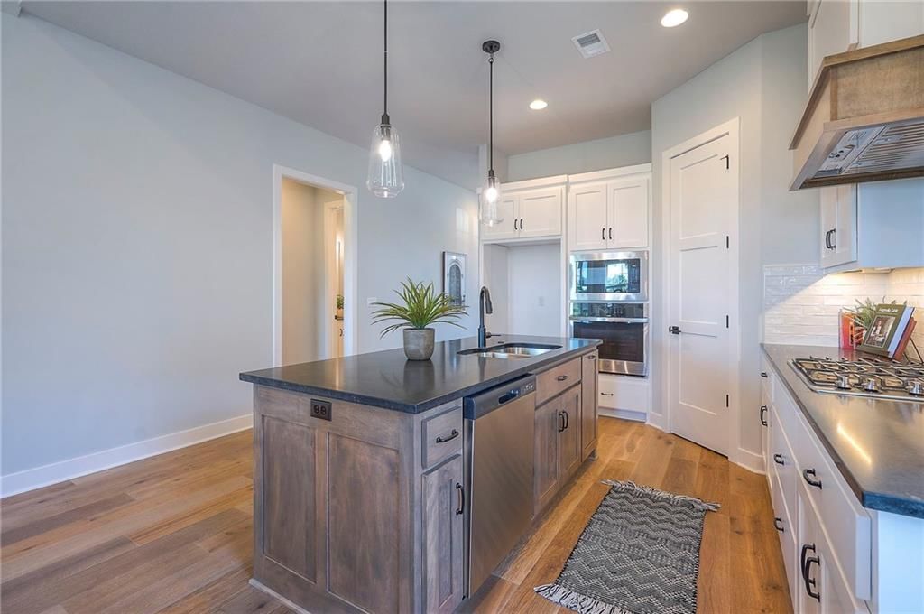 17372 S Kaw Street — photo 13