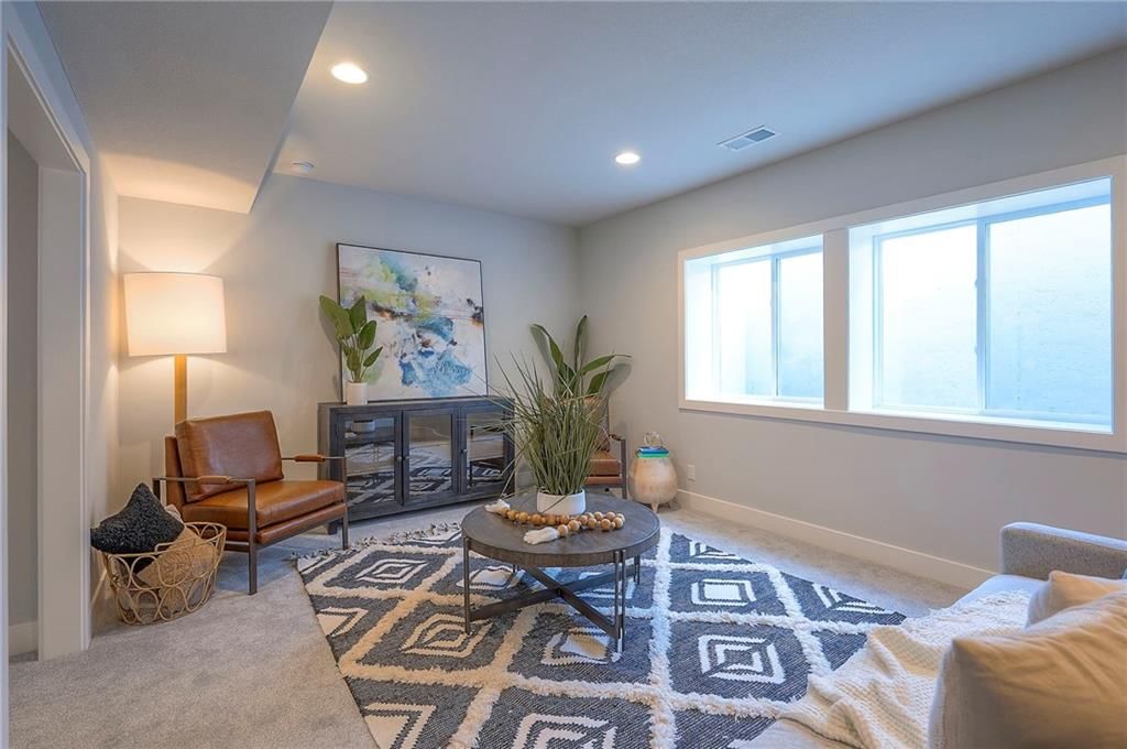 17372 S Kaw Street — photo 39