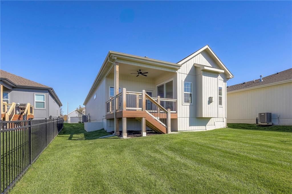 17372 S Kaw Street — photo 46