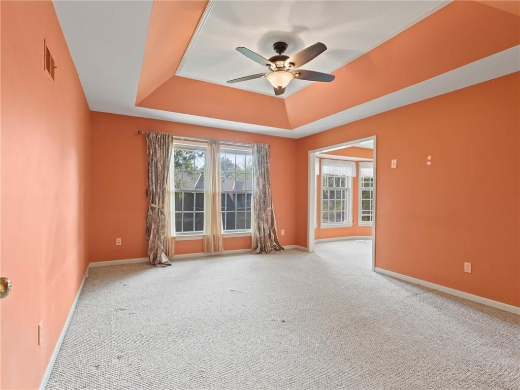 5807 N Cypress Avenue — photo 19