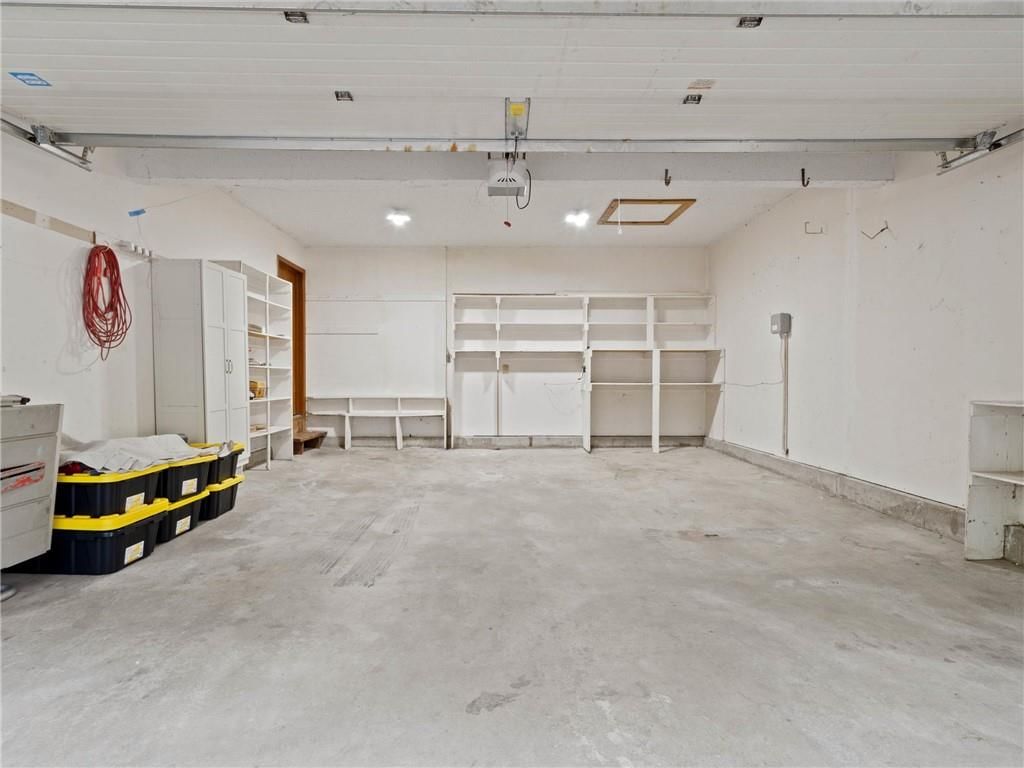 5807 N Cypress Avenue — photo 34
