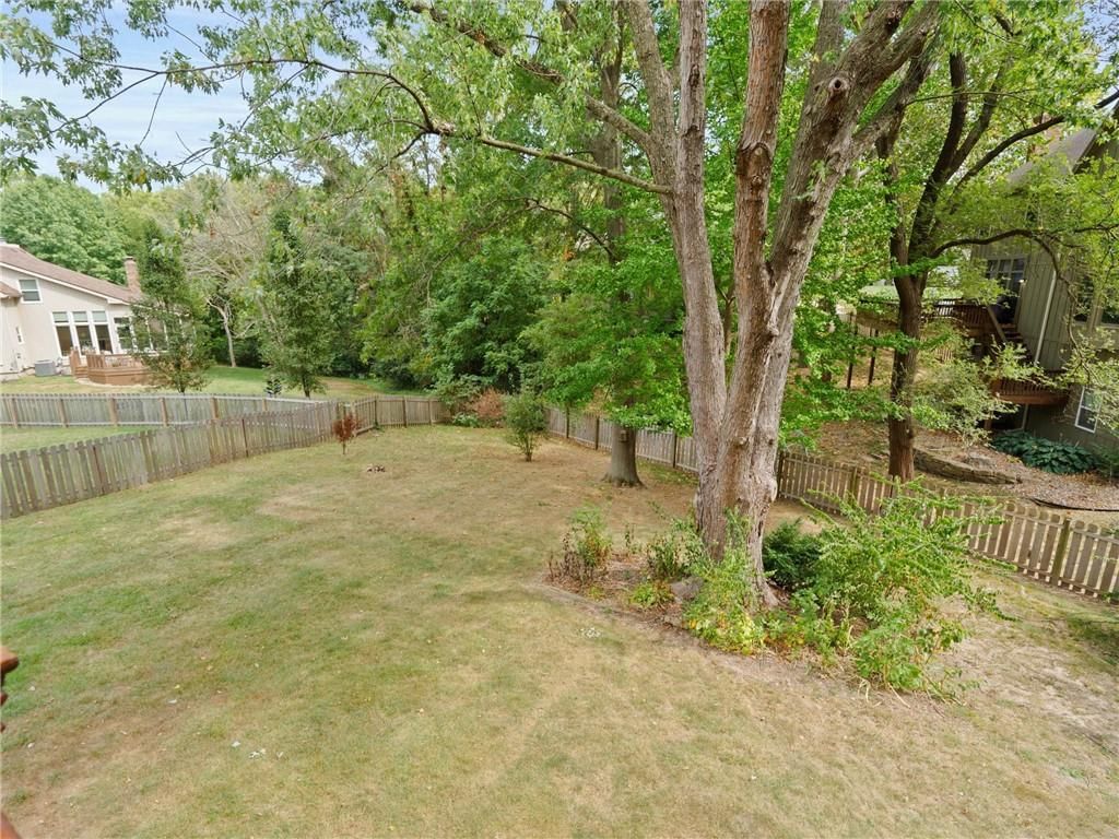 5807 N Cypress Avenue — photo 36