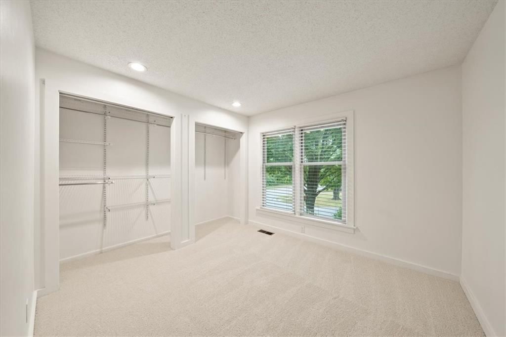 7029 ALBERVAN Street — photo 24