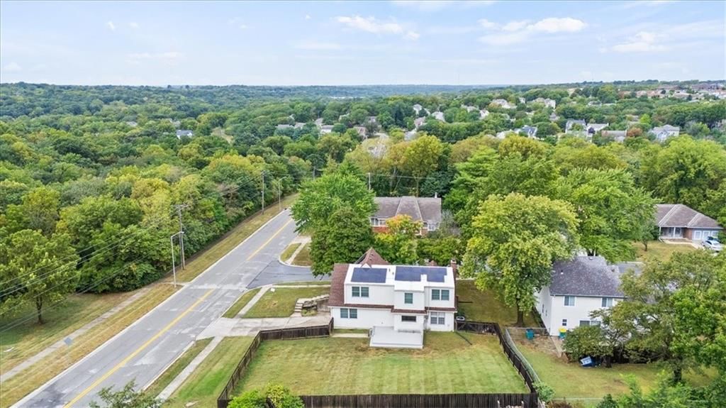7029 ALBERVAN Street — photo 42