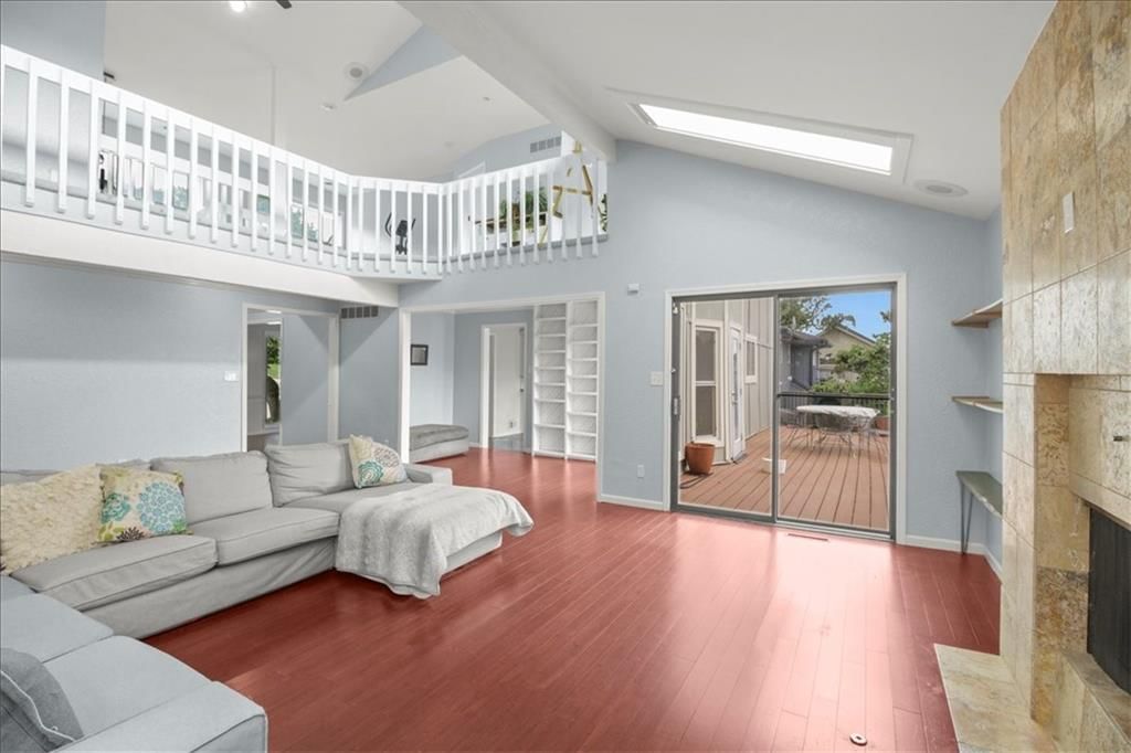 215 NW Aspen Street — photo 14