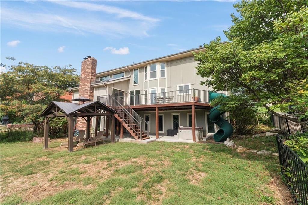 215 NW Aspen Street — photo 44