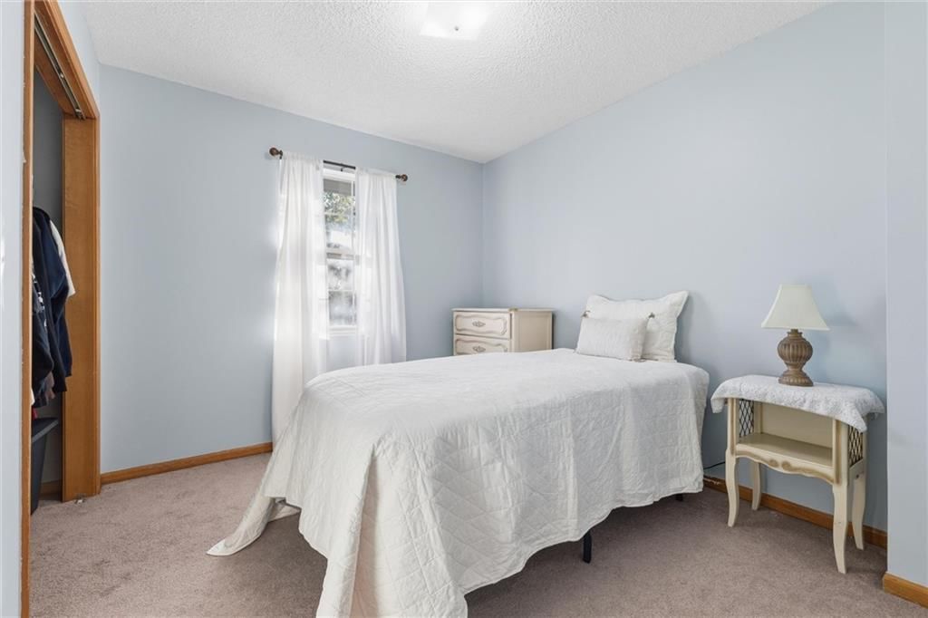 11207 N MARSH Avenue — photo 21