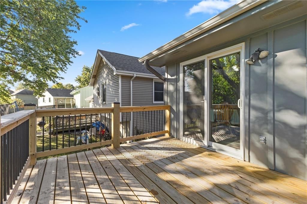 11207 N MARSH Avenue — photo 26