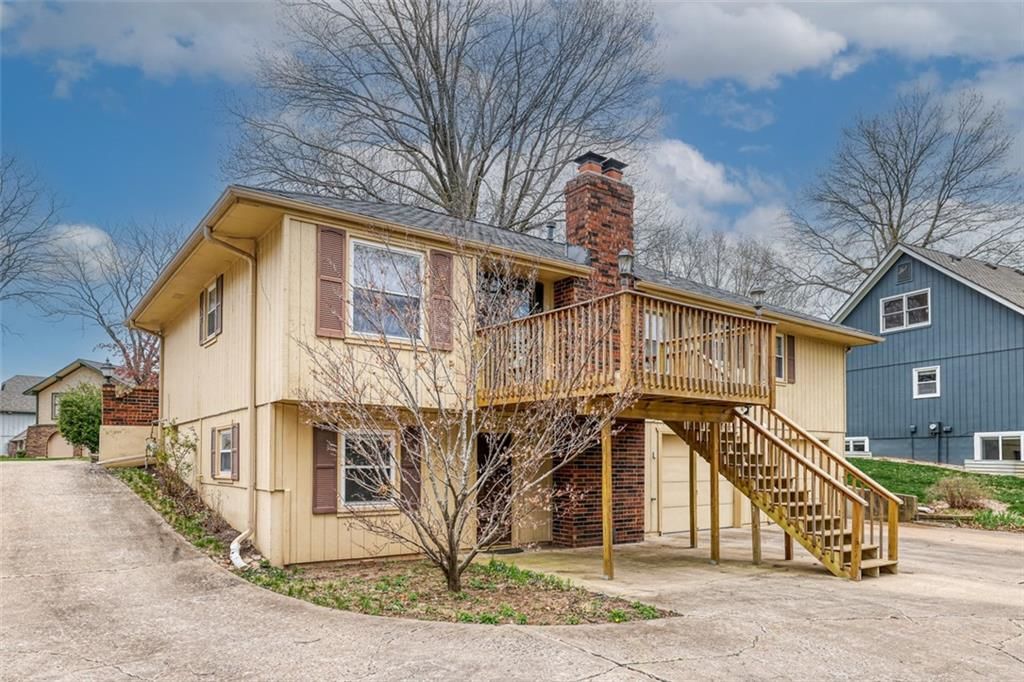 3608 NW Blue Jacket Drive — photo 5