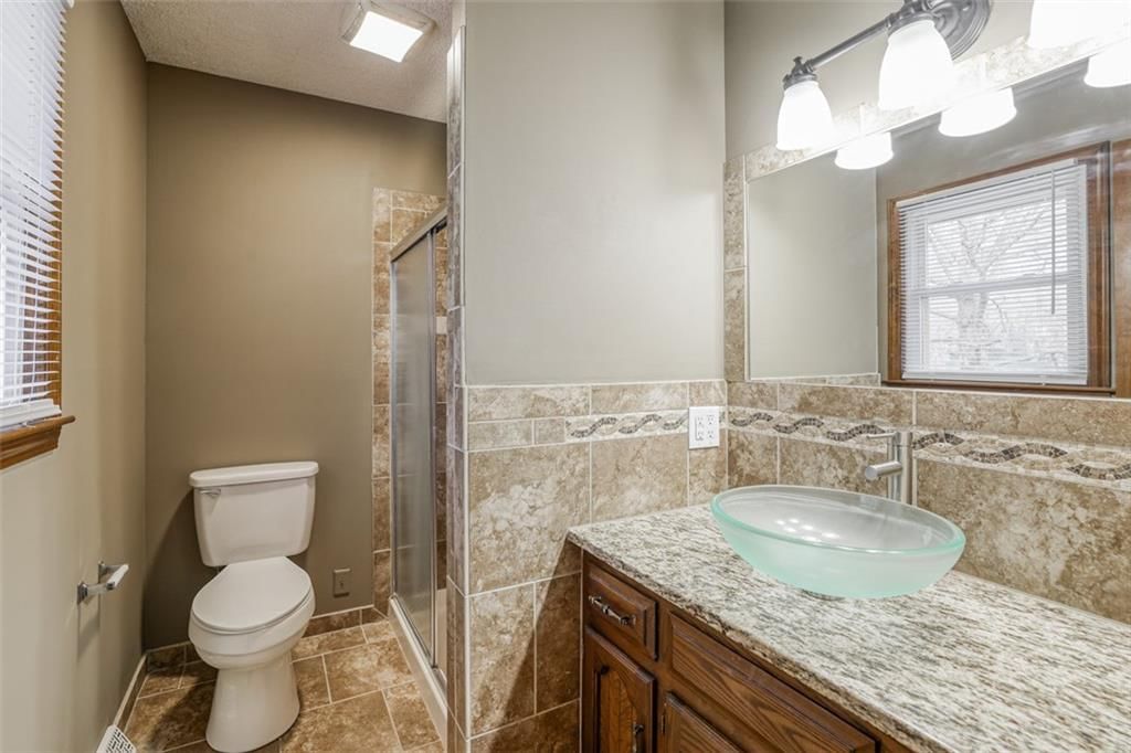 3608 NW Blue Jacket Drive — photo 33