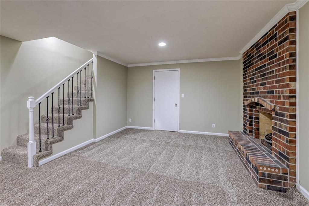 3608 NW Blue Jacket Drive — photo 40
