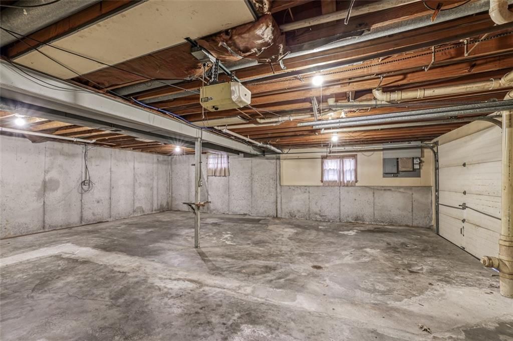 3608 NW Blue Jacket Drive — photo 46