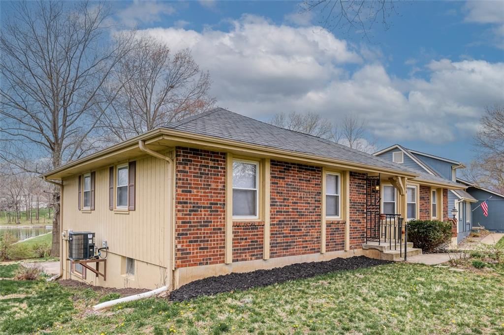 3608 NW Blue Jacket Drive — photo 50