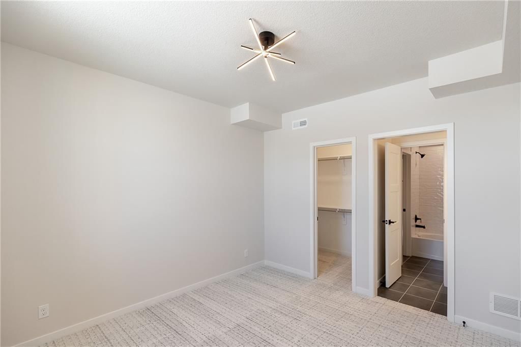 3401 W 187th Street — photo 39