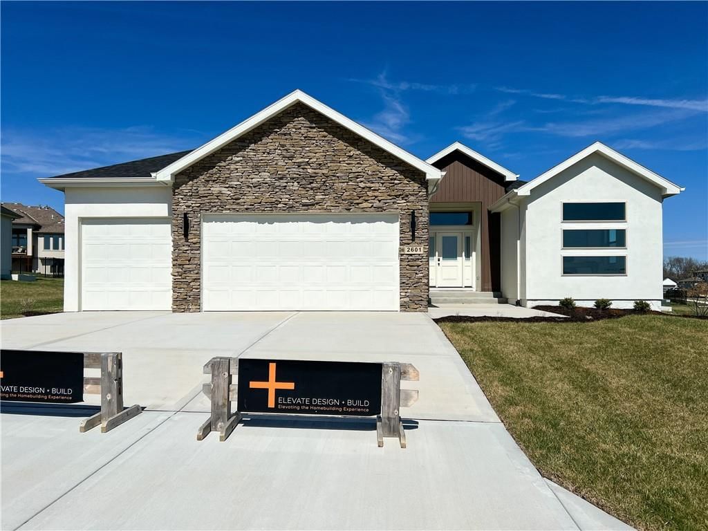 2601 NE Wheatley Drive — photo 2