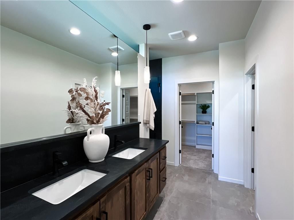 2601 NE Wheatley Drive — photo 33