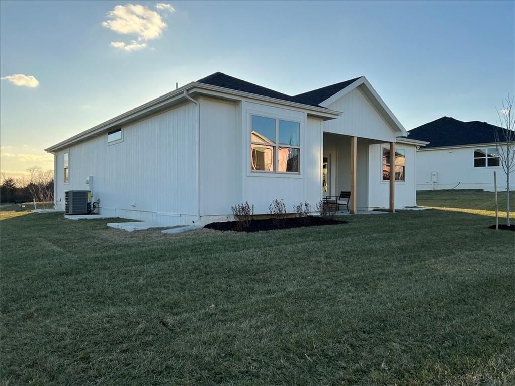 2601 NE Wheatley Drive — photo 48