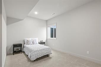 2513 NE Wheatley Drive — photo 33