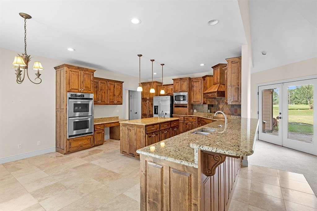 110 Crestwood Estates — photo 10