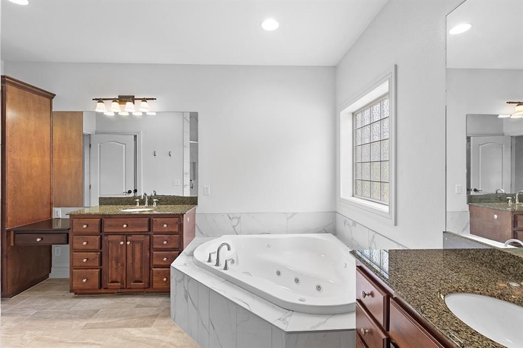 110 Crestwood Estates — photo 26