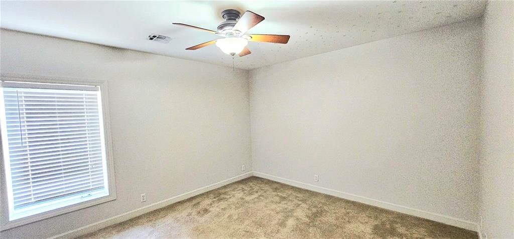 110 Crestwood Estates — photo 38