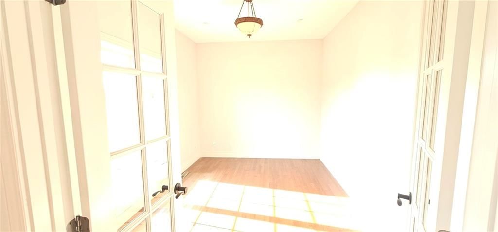 110 Crestwood Estates — photo 46