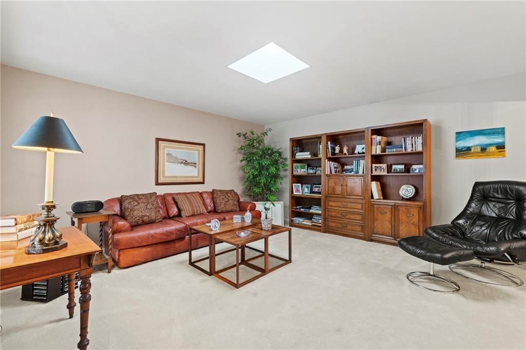 12768 Overbrook Road — photo 11