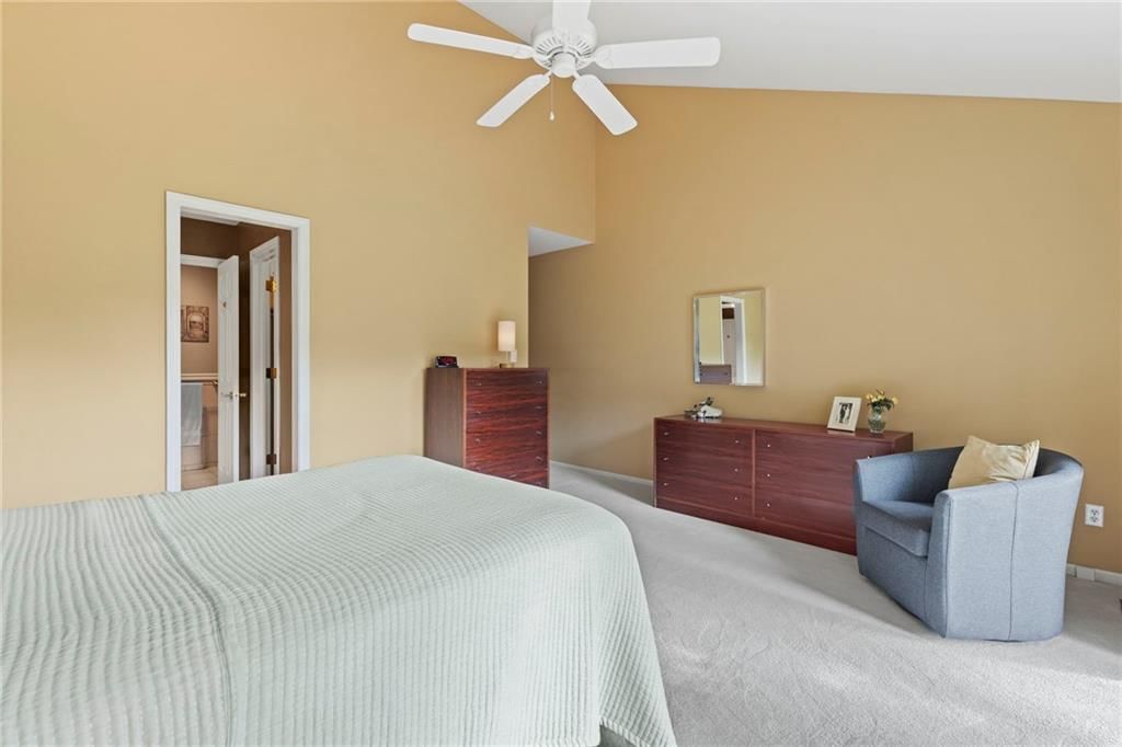 12768 Overbrook Road — photo 29