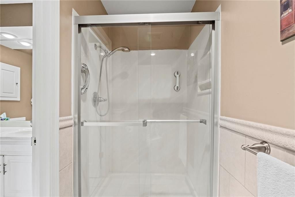 12768 Overbrook Road — photo 31