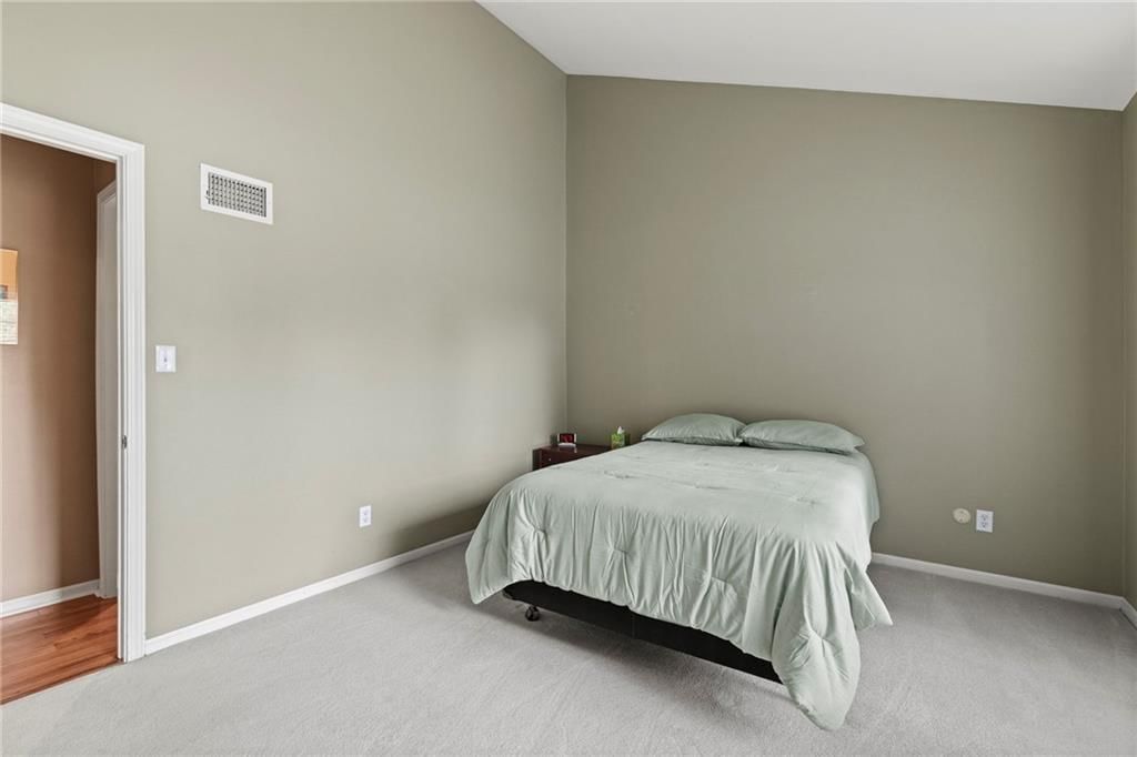 12768 Overbrook Road — photo 33