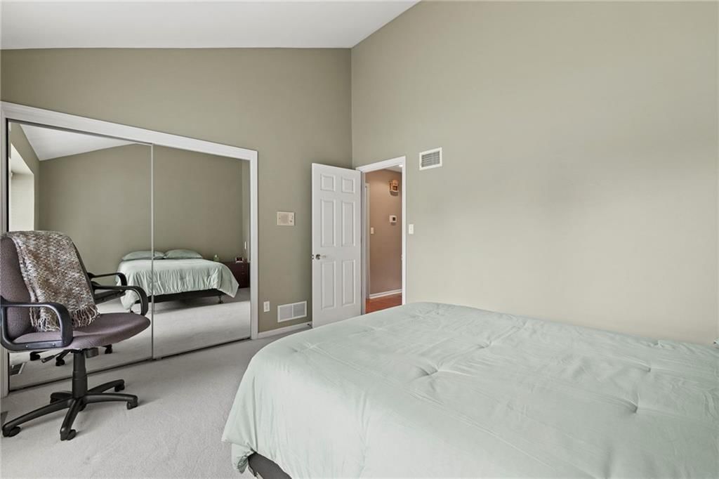 12768 Overbrook Road — photo 34