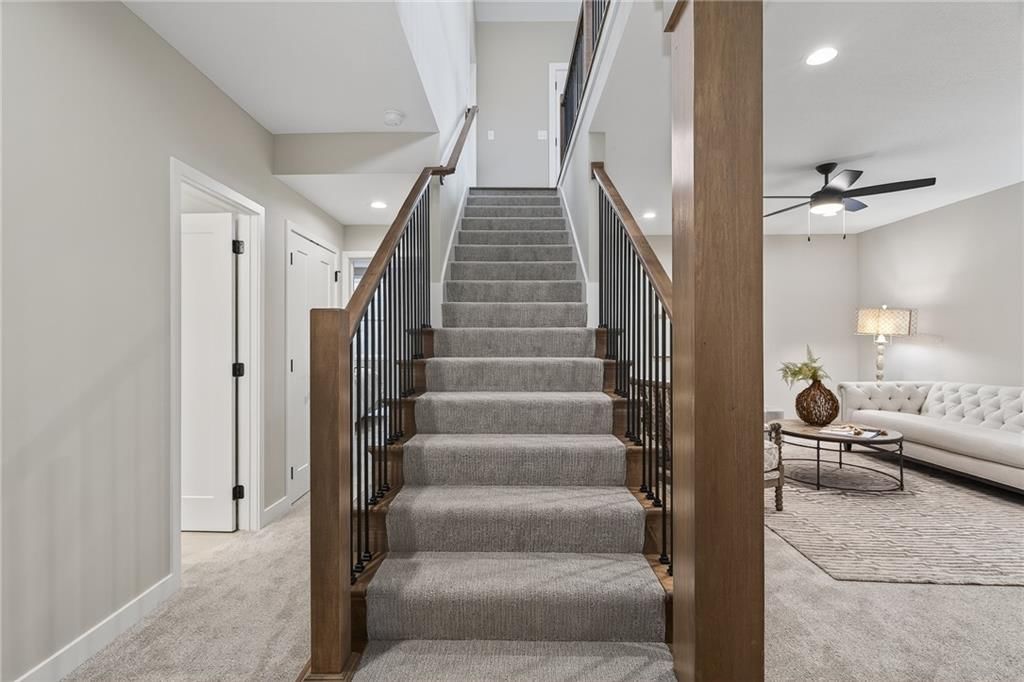 8217 Aurora Street — photo 33