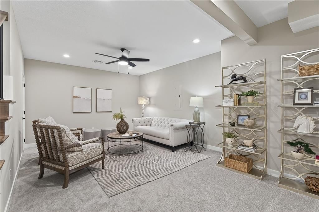 8217 Aurora Street — photo 34