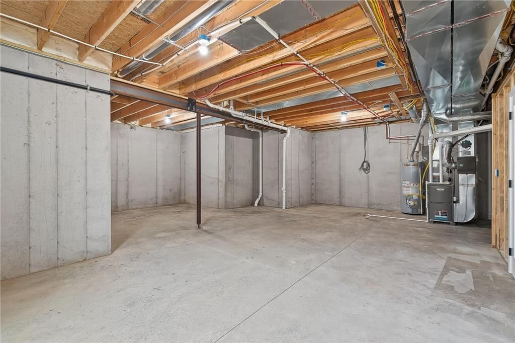 8217 Aurora Street — photo 40