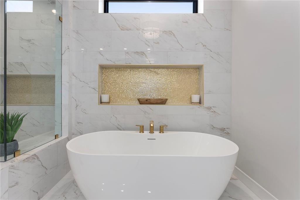 11775 S Kenton Street — photo 39
