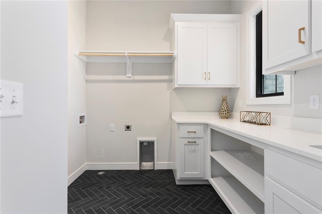 11775 S Kenton Street — photo 43