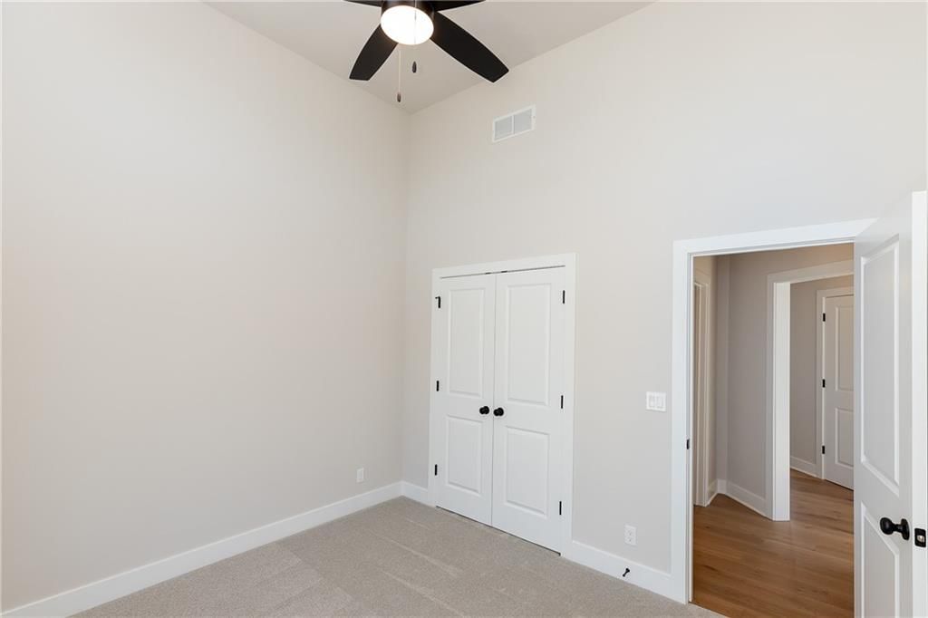 18461 Windsor Street — photo 8