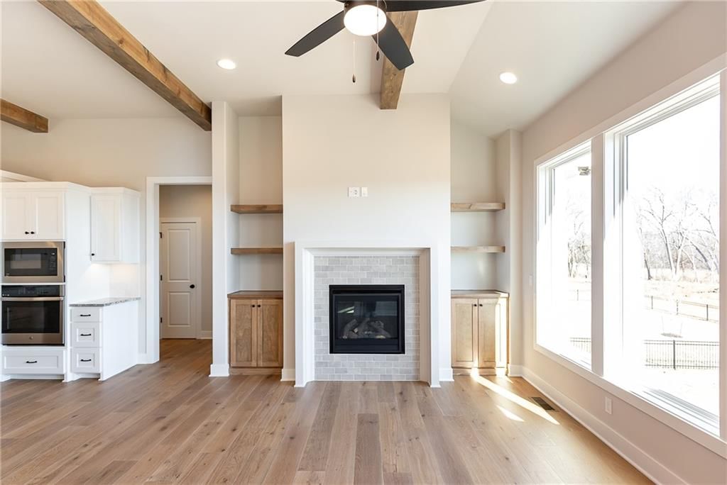 18461 Windsor Street — photo 13
