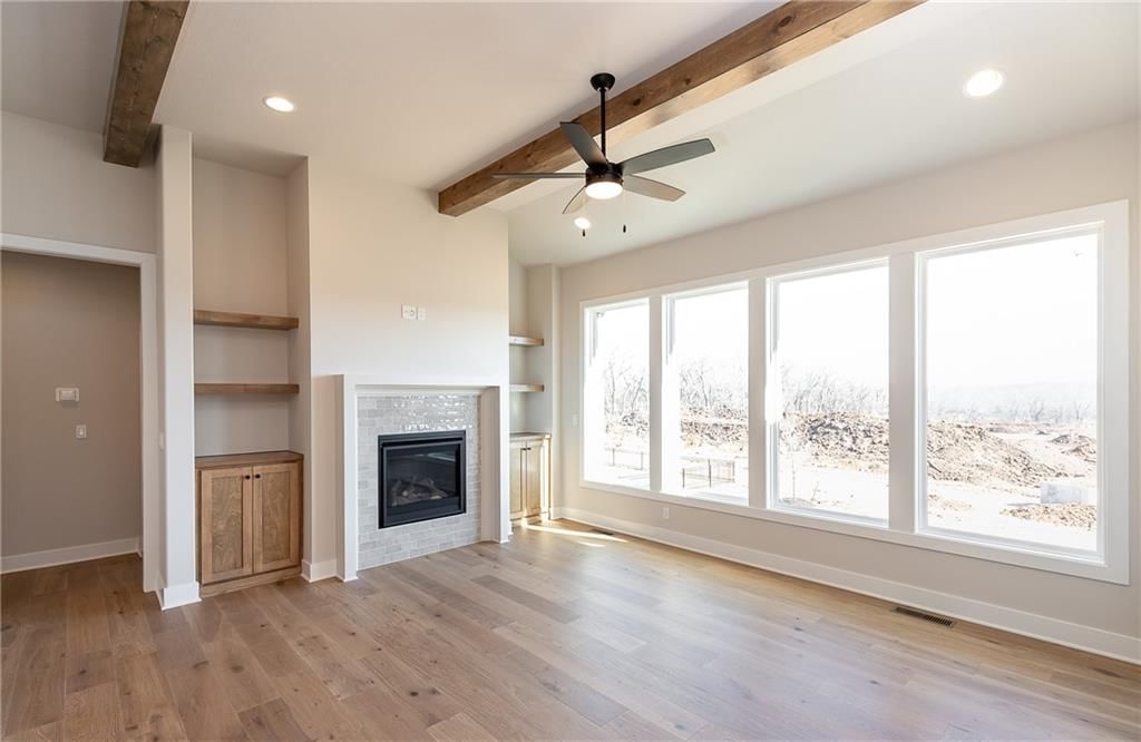 18461 Windsor Street — photo 14