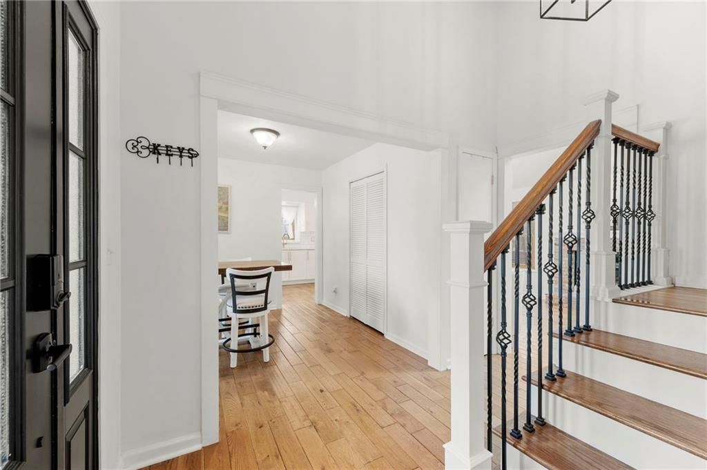 1105 Bristol Way — photo 7
