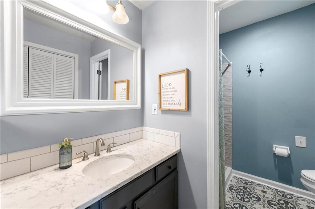 1105 Bristol Way — photo 20