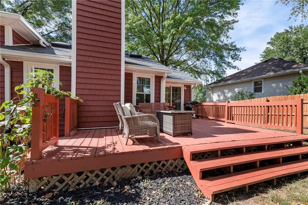 1105 Bristol Way — photo 41