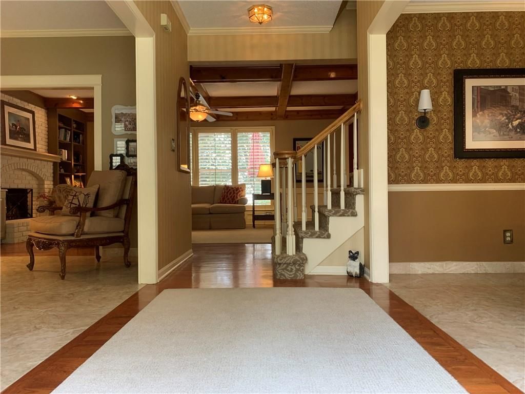 7424 Amoret Avenue — photo 3