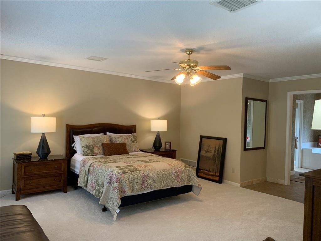 7424 Amoret Avenue — photo 28