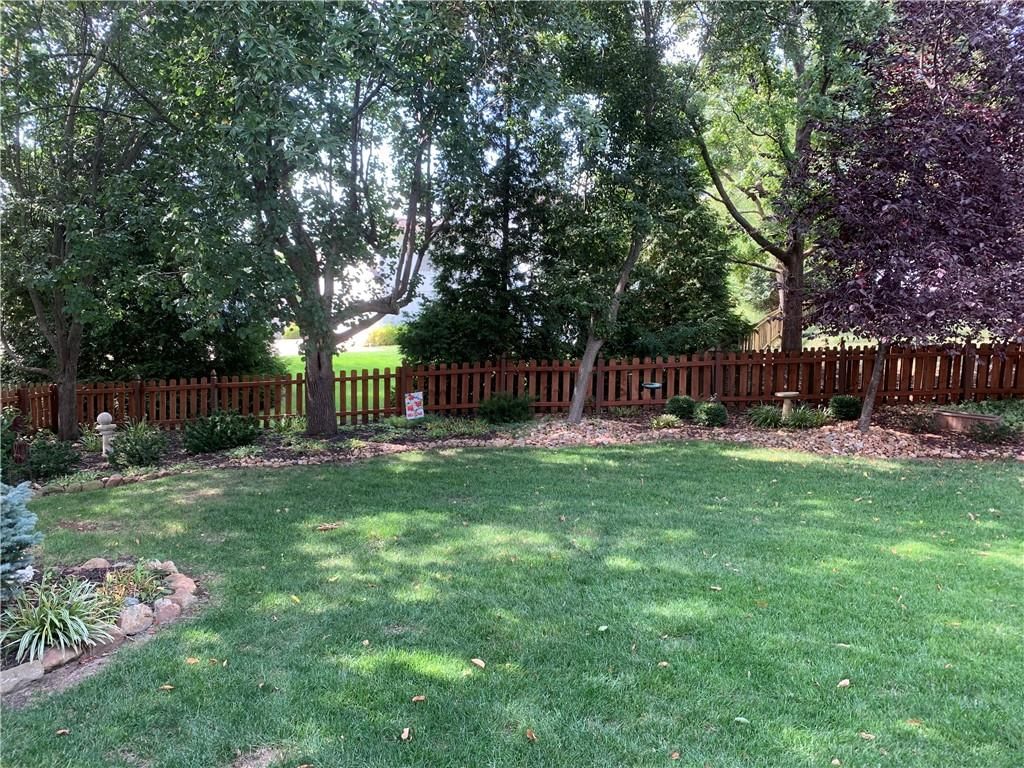 7424 Amoret Avenue — photo 39