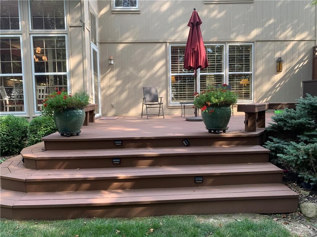 7424 Amoret Avenue — photo 47