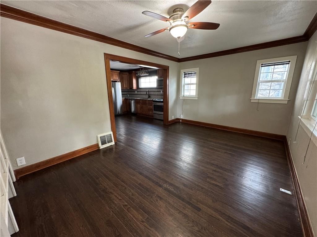 3816 Flora Avenue — photo 2