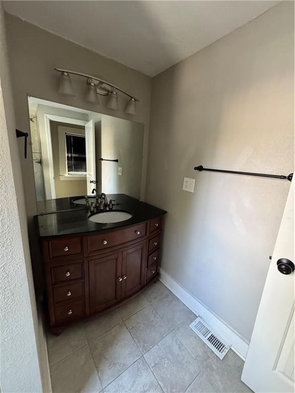 3816 Flora Avenue — photo 11