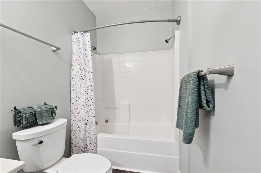Photo 29 of 36 - 307 N Gallatin Street