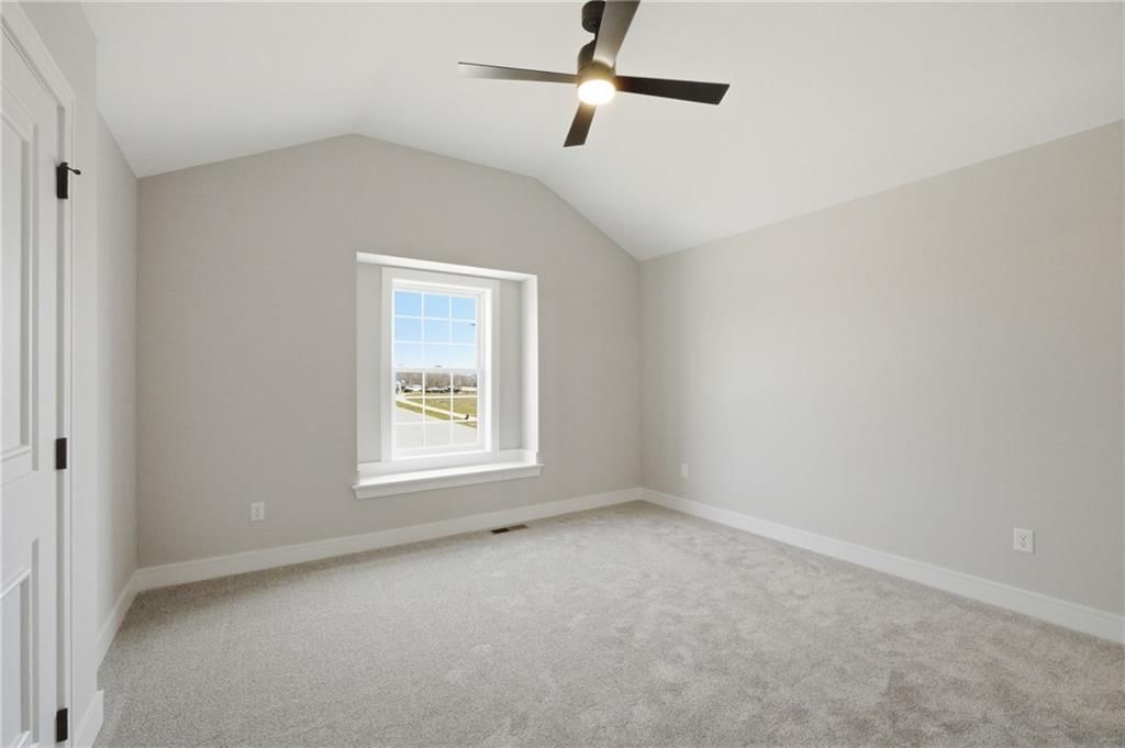 8734 N FARLEY Avenue — photo 19